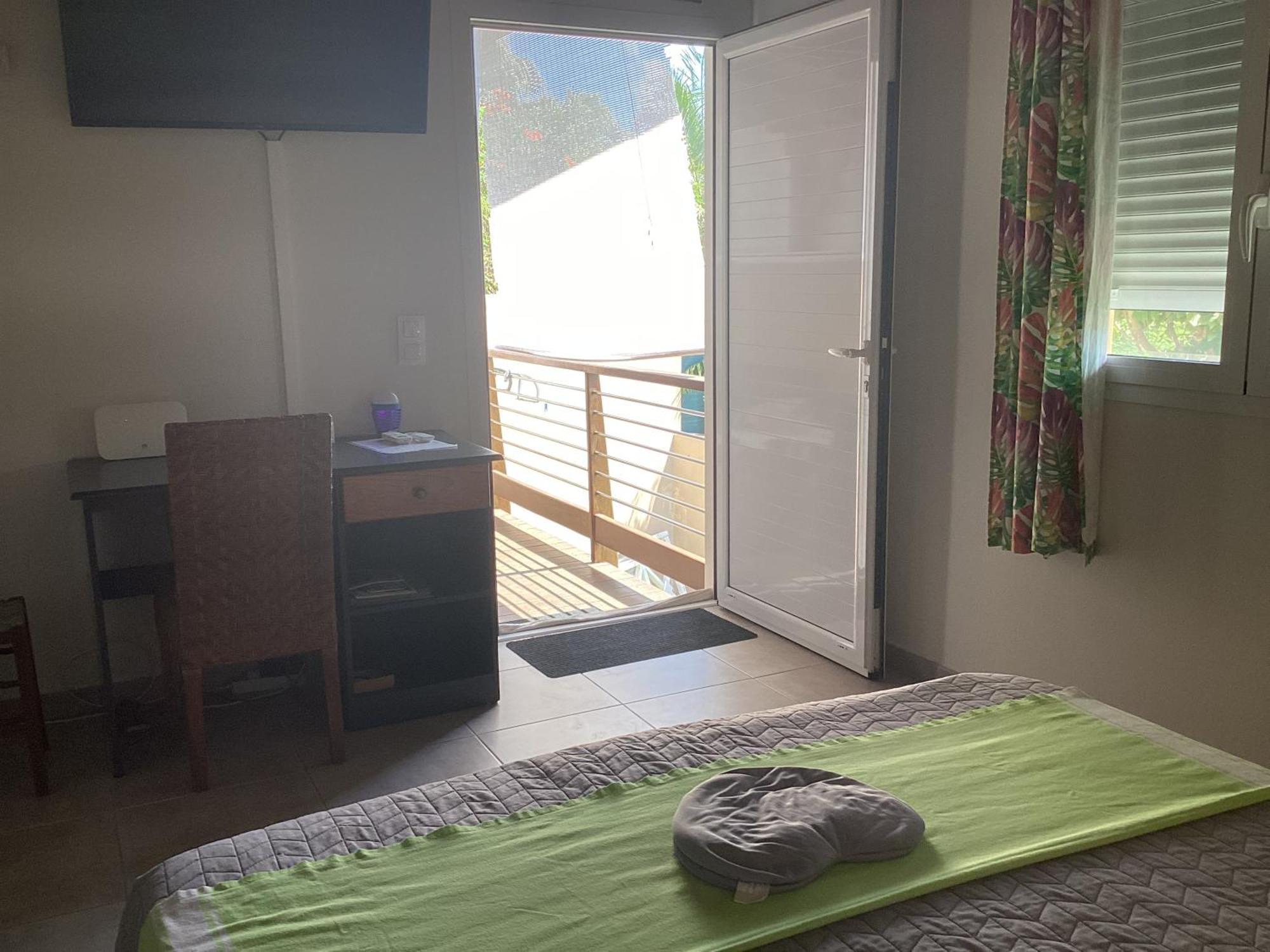 Bungalow Sea Brise 2 Personnes Saint-Francois  Exteriör bild